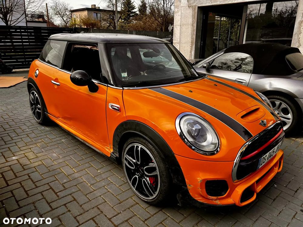MINI John Cooper Works - 18