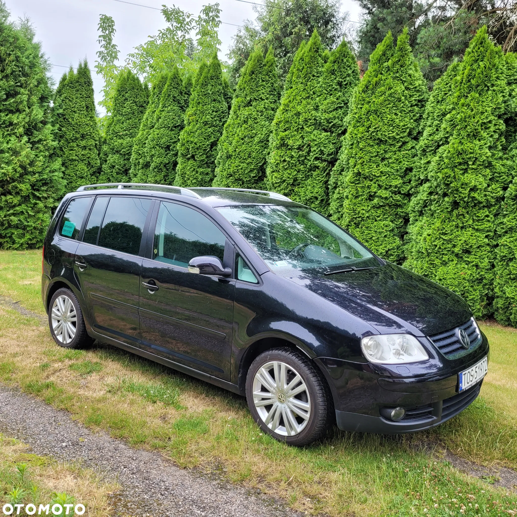 Volkswagen Touran 2.0 FSI Automatik Highline - 2