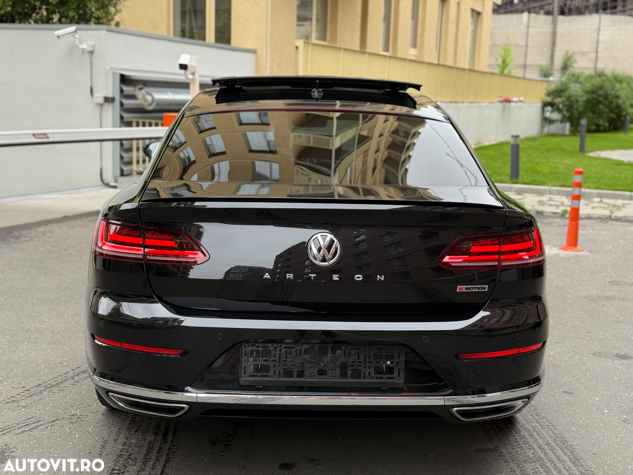 Volkswagen ARTEON 2.0 TSI DSG 4Motion R-Line - 11