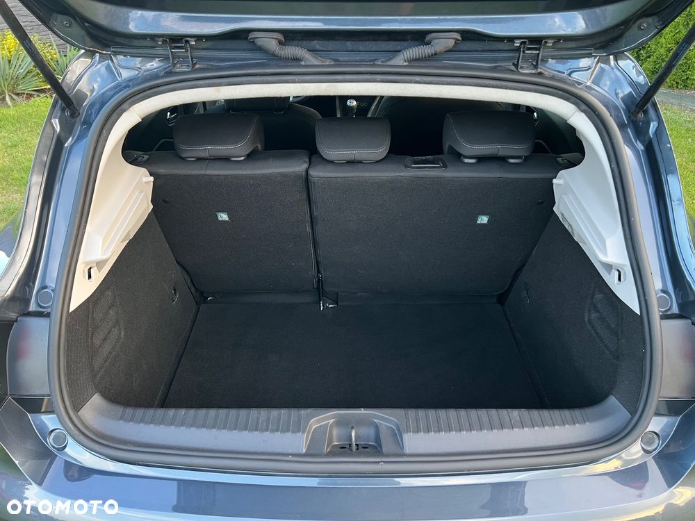 Renault Clio TCe 100 EXPERIENCE - 32
