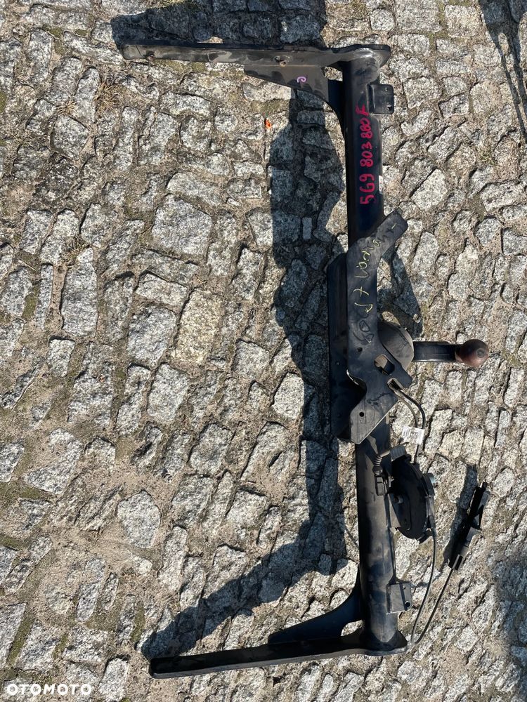 Hak holowniczy GOLF VII kombi 5G9803880F oryginał - 2