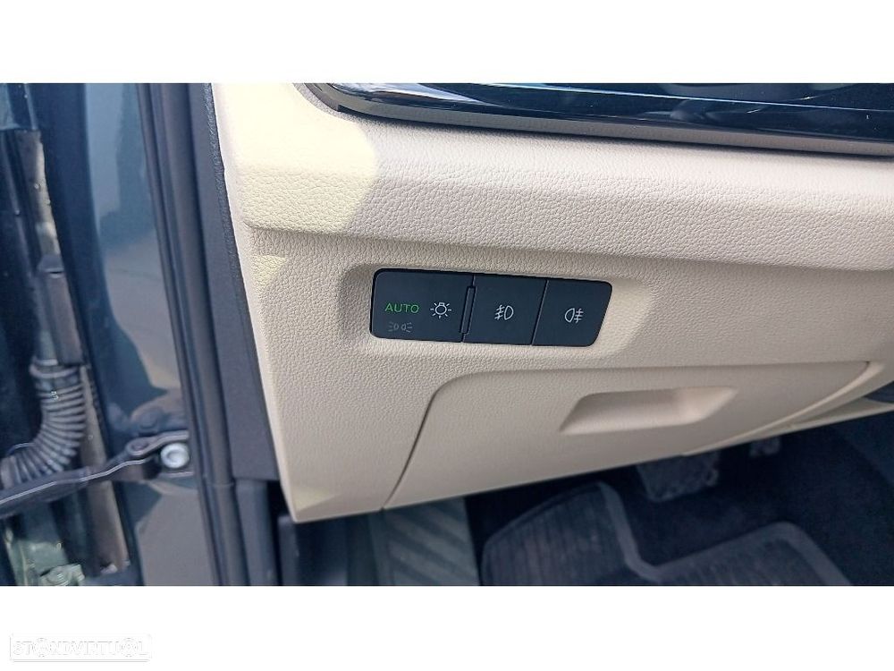 Skoda Octavia Break 2.0 TDI Style DSG - 12