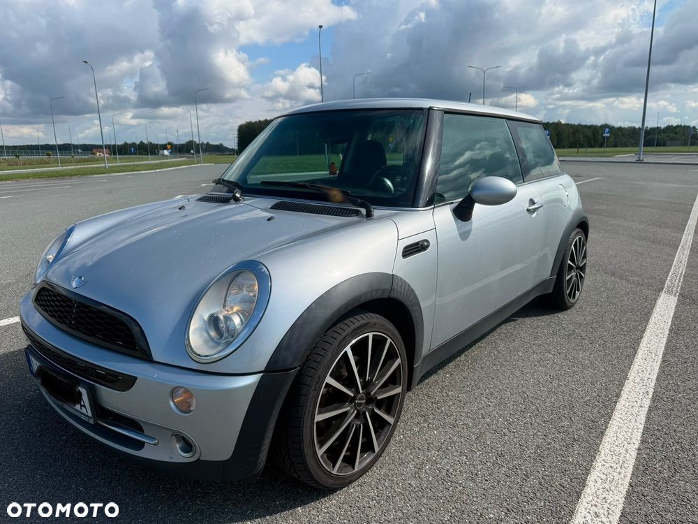 MINI Cooper Standard - 13