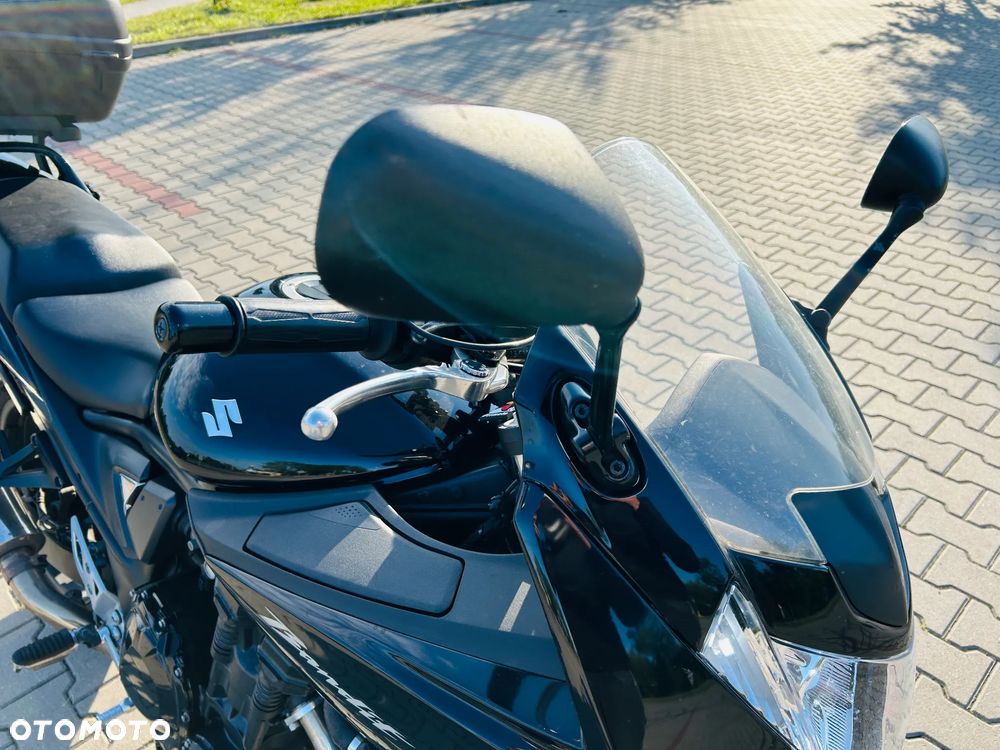 Suzuki Bandit - 25