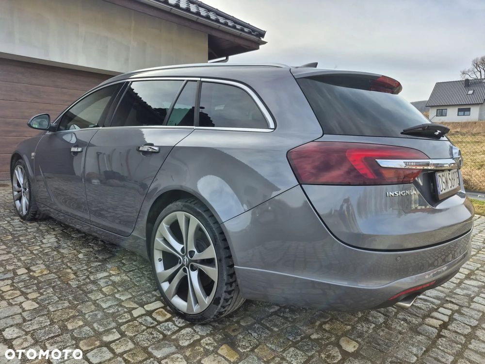 Opel Insignia 2.0 SIDI Turbo 4x4 Innovation - 9
