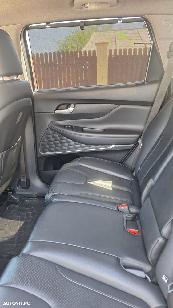 Hyundai Santa Fe 2.2 CRDi 4WD 8AT Luxury - 9