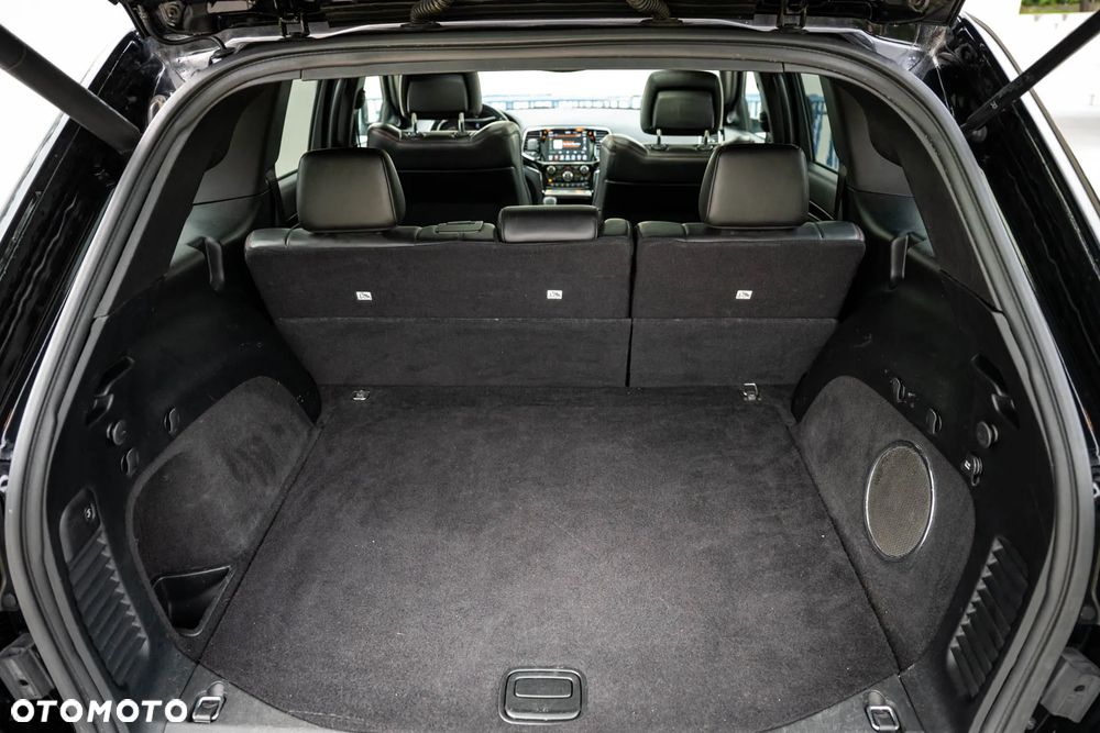 Jeep Grand Cherokee - 20