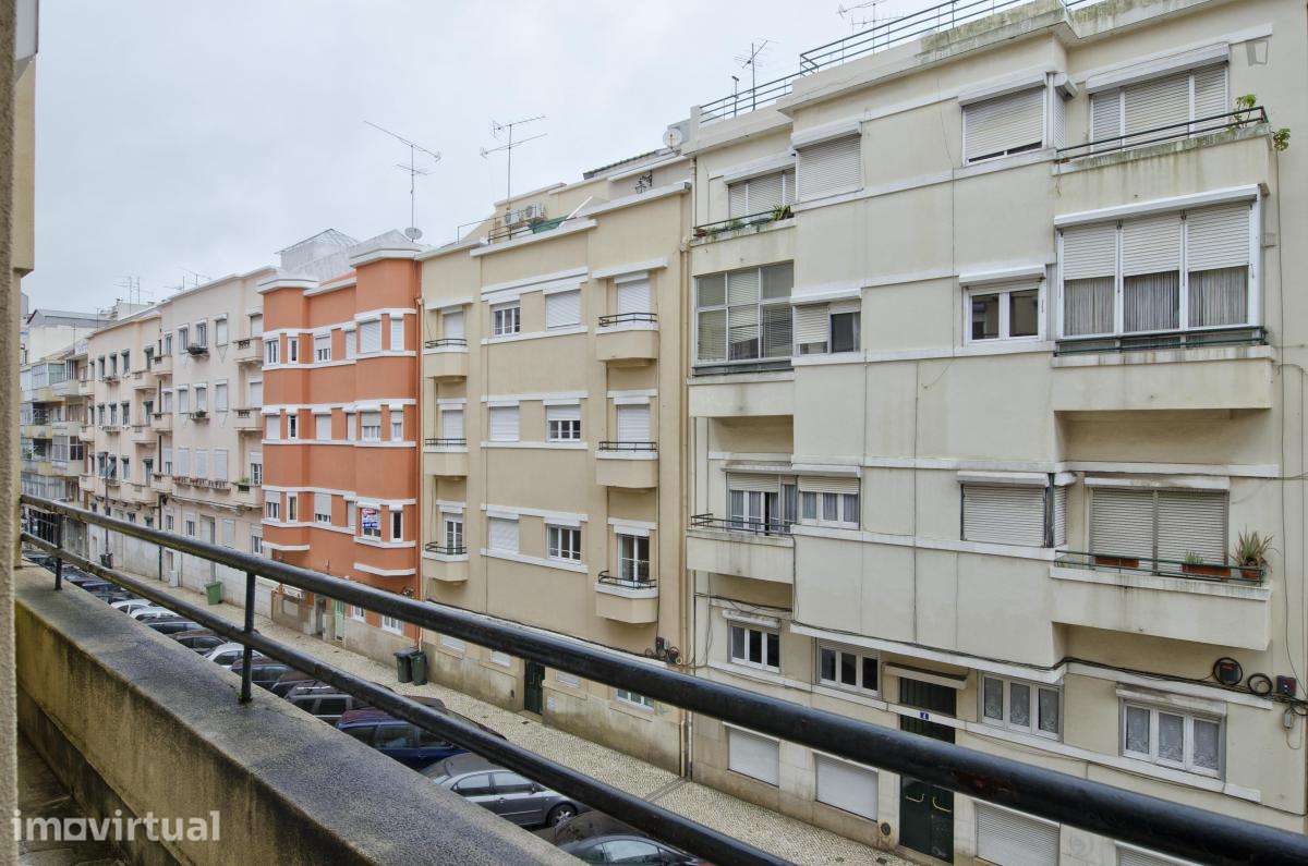 Quarto - localizado em Entrecampos Lisbon - Grande imagem: 3/13
