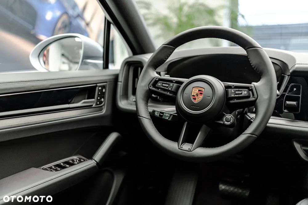 Porsche Cayenne Standard - 14