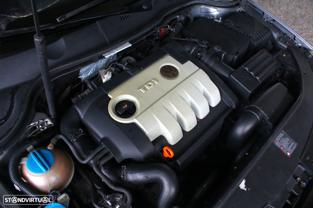 VW Passat Variant 2.0 TDi Sportline - 35