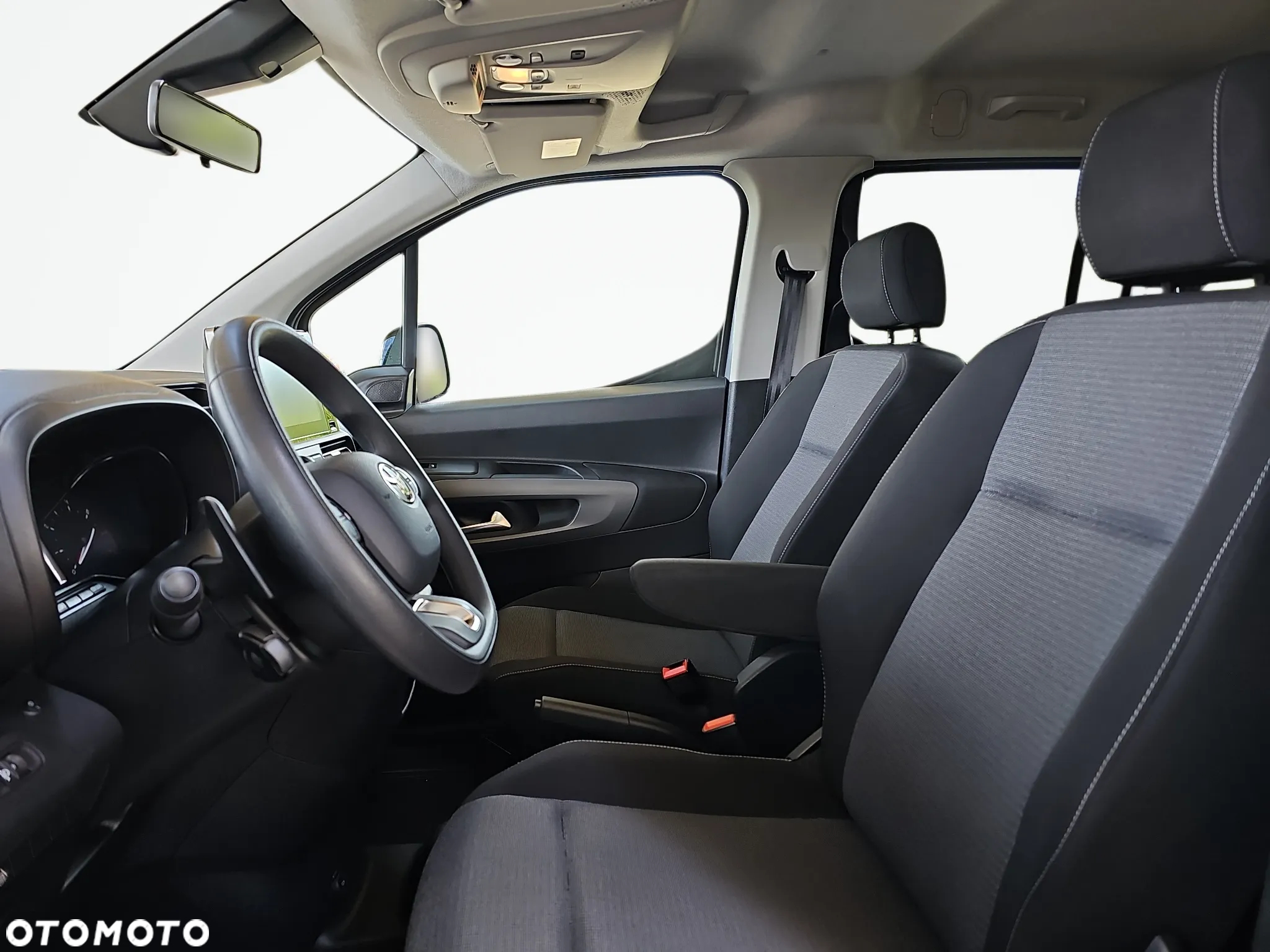 Toyota Proace City Verso Long 1.5 D-4D Business - 12