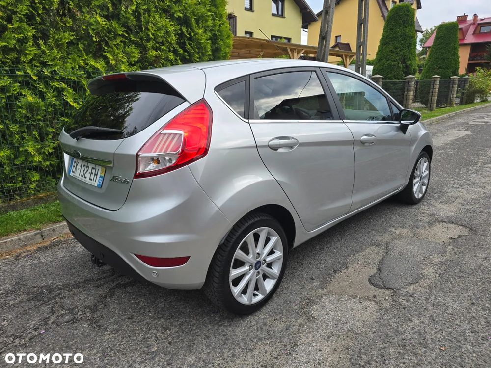 Ford Fiesta 1.0 EcoBoost Titanium - 12