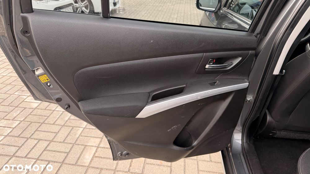 Suzuki S-Cross - 24