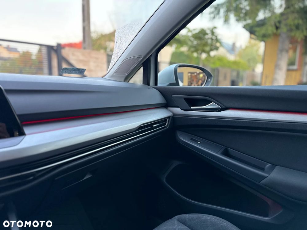 Volkswagen Golf VIII 2.0 TDI Life DSG - 18