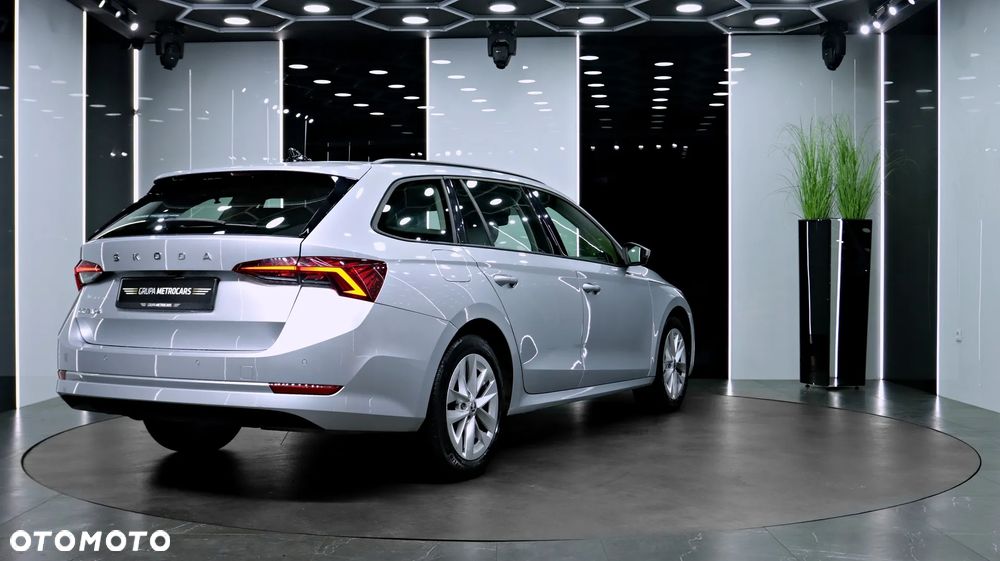 Skoda Octavia 2.0 TDI Ambition - 8