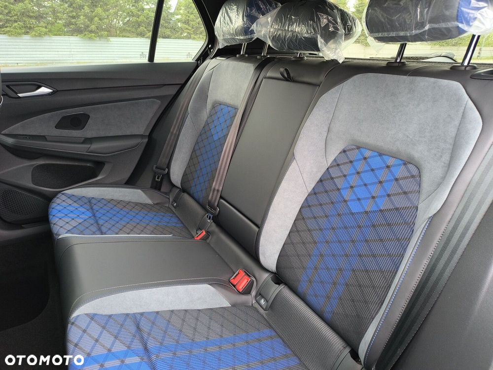 Volkswagen Golf 2.0 TSI 4Motion R DSG - 19
