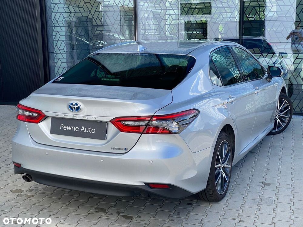 Toyota Camry 2.5 Hybrid Executive CVT - 12