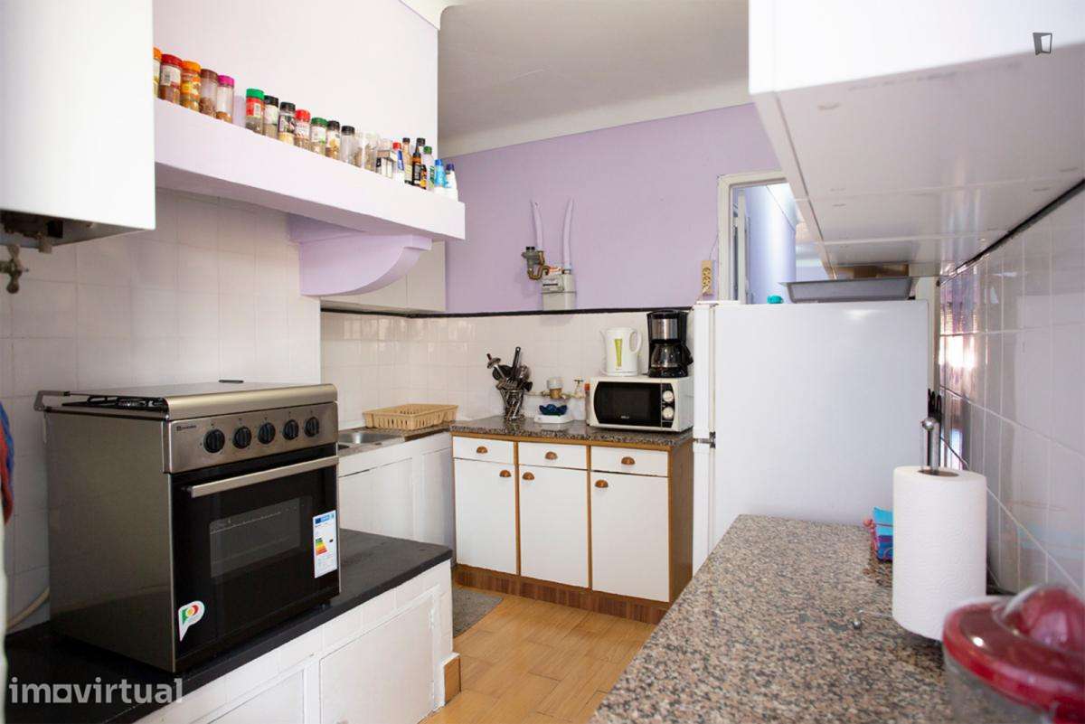 Quarto - localizado em Bairro Alto Lisbon - Grande imagem: 4/12