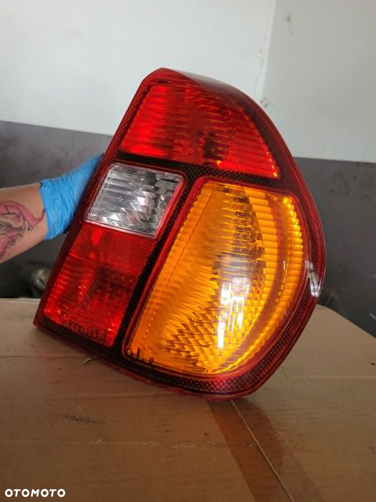 Lampa prawy tył Renault Thalia - 2
