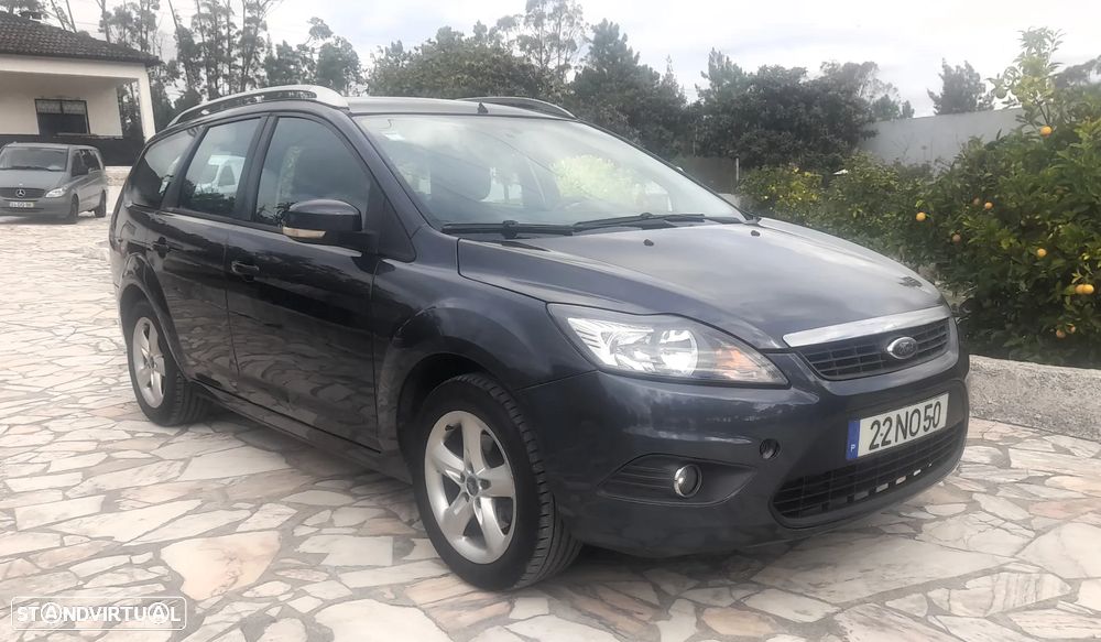 Ford Focus SW 1.6 TDCi DPF Trend - 9