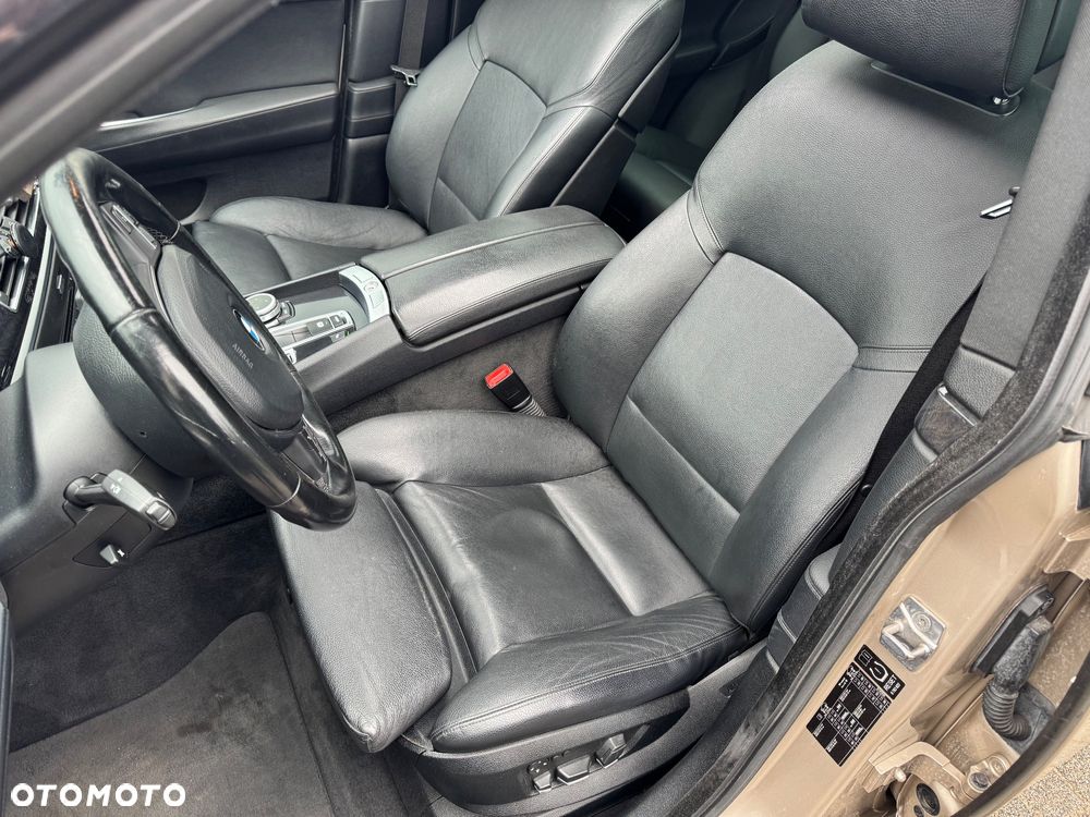 BMW 5GT 530d - 11