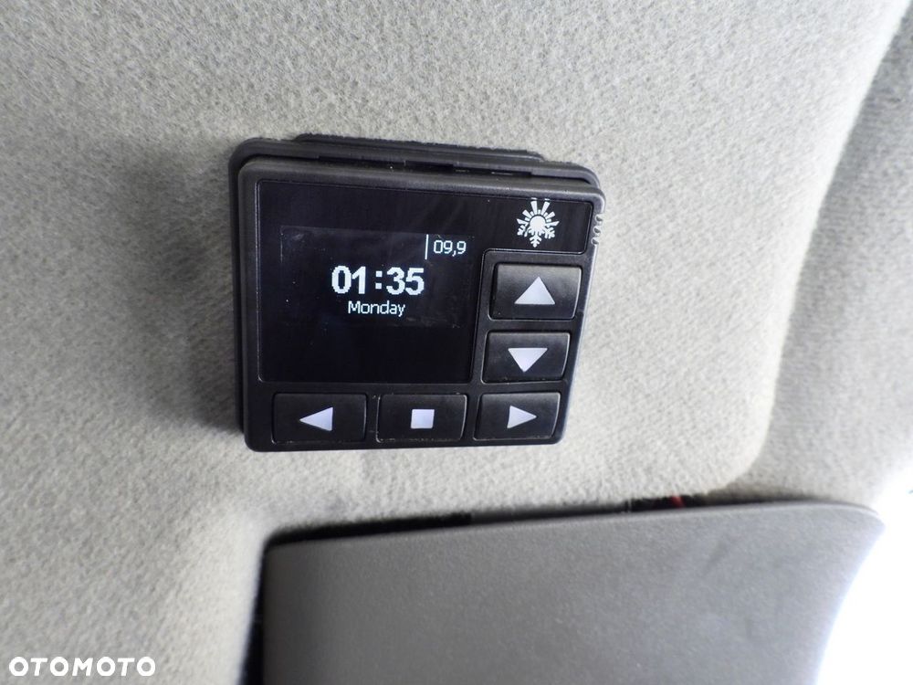 Renault MASTER PLANDEKA WINDA 8 PALET TEMPOMAT LEDY PNEUMATYKA KLIMATYZACJA  165KM - 41
