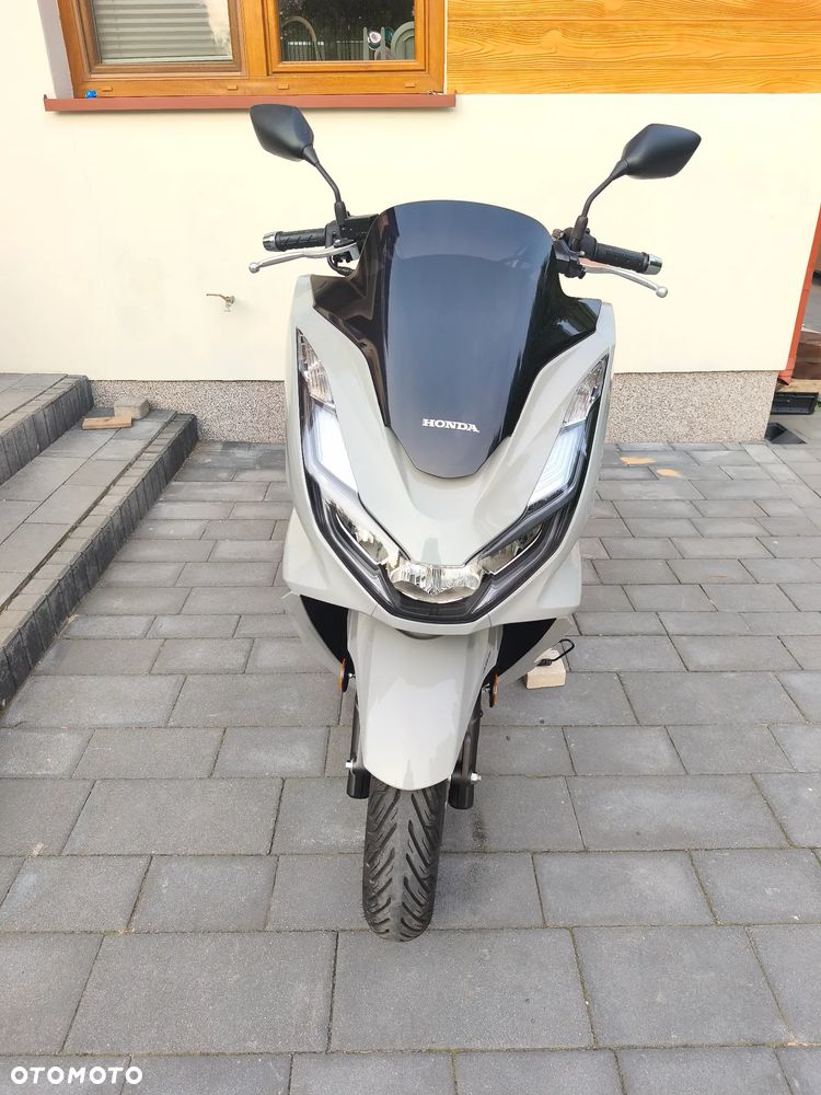 Honda PCX - 9