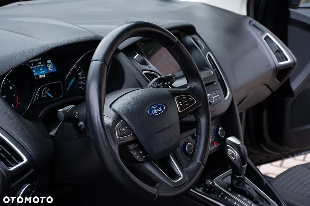 Ford Focus 1.5 EcoBoost Titanium Business - 8