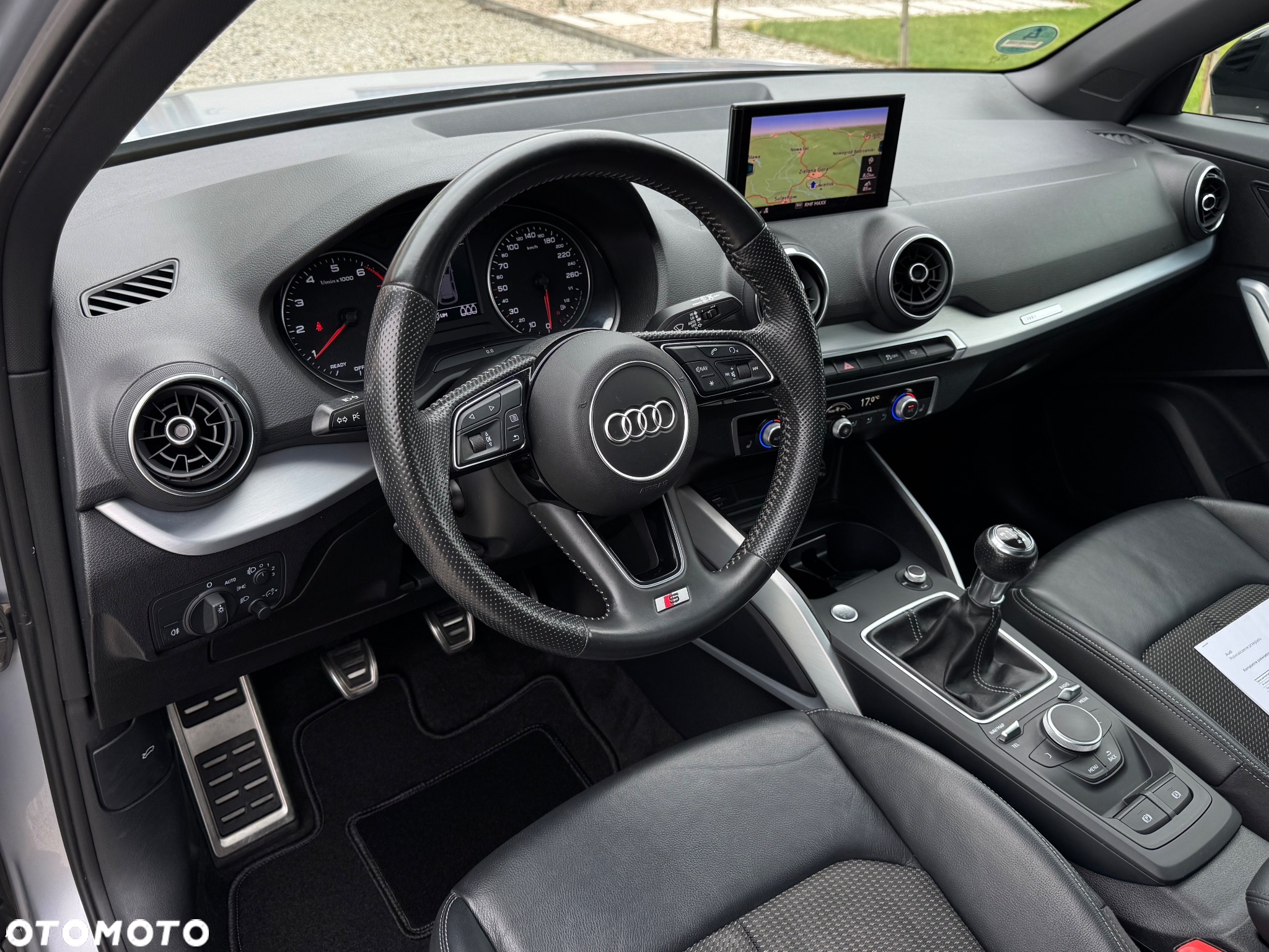 Audi Q2 35 TFSI S Line - 35