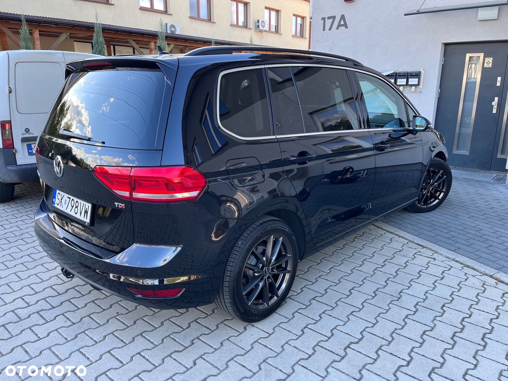 Volkswagen Touran 1.6 TDI SCR (BlueMotion Technology) DSG Comfortline - 24