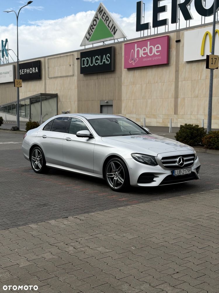 Mercedes-Benz Klasa E 220 d 4-Matic 9G-TRONIC - 2