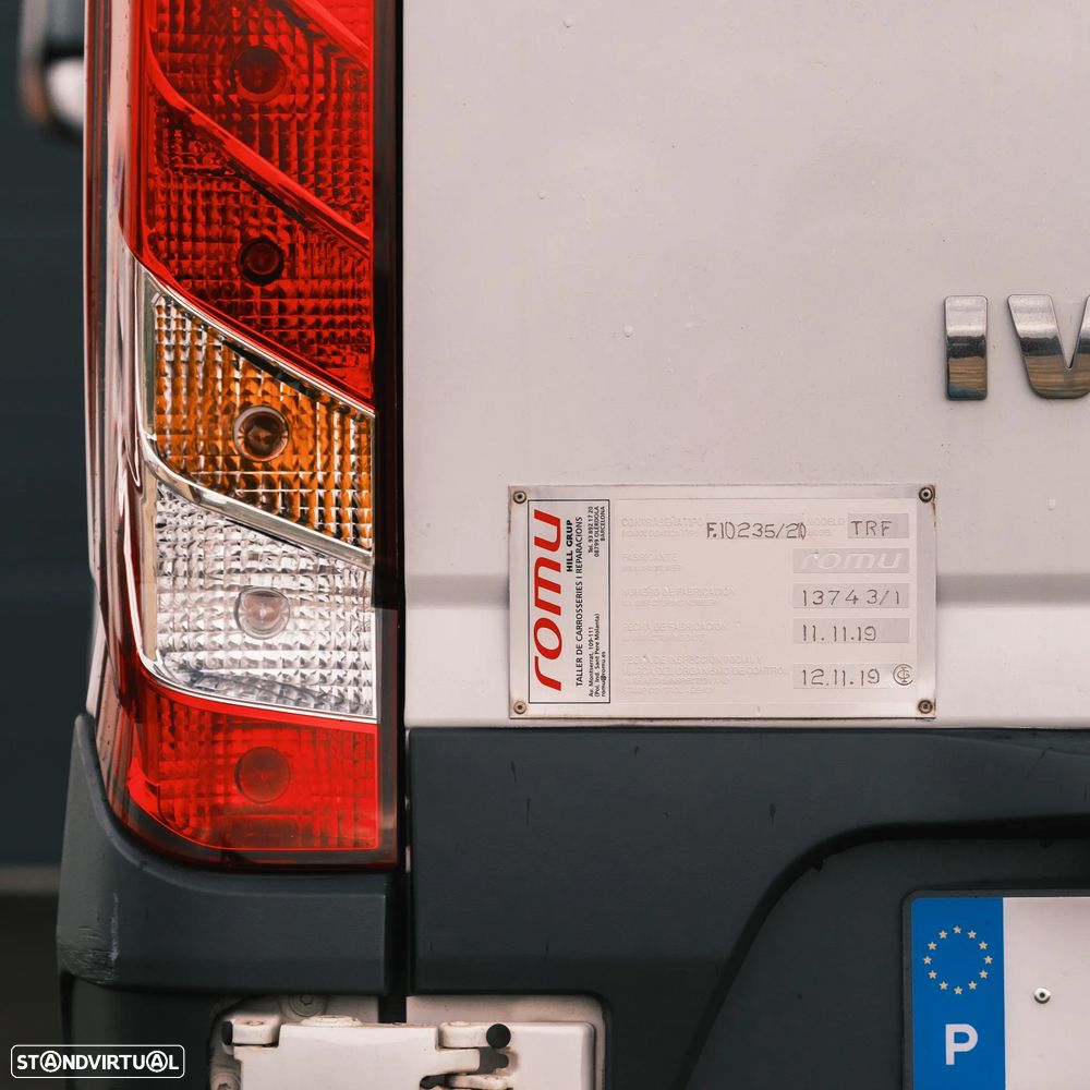 Iveco DAILY 2.3 35-120 FRIO/ISOTÉRMICA - 14