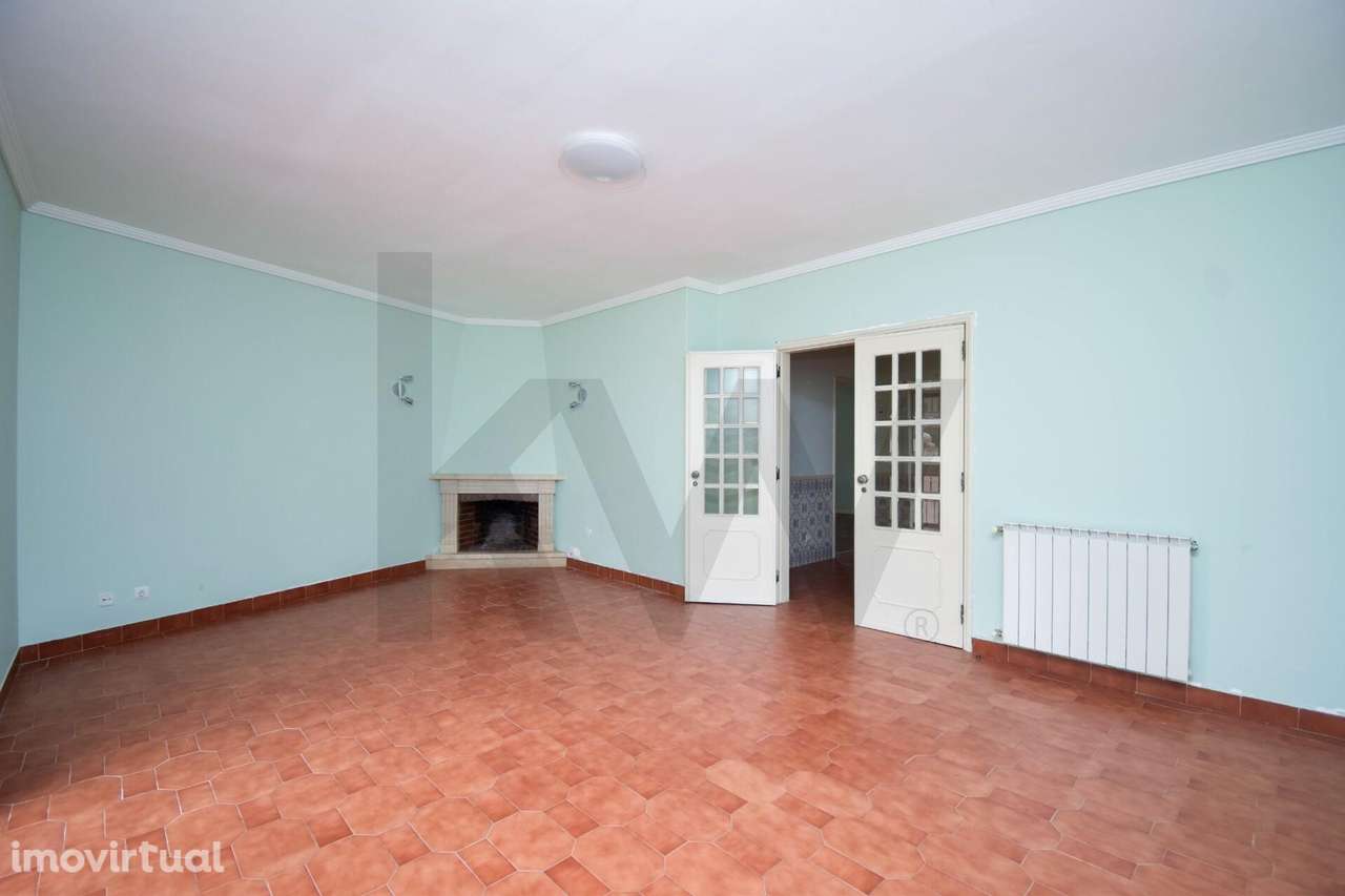 T1 com varandas fechadas e box na Quinta da Bicuda - Grande imagem: 5/28