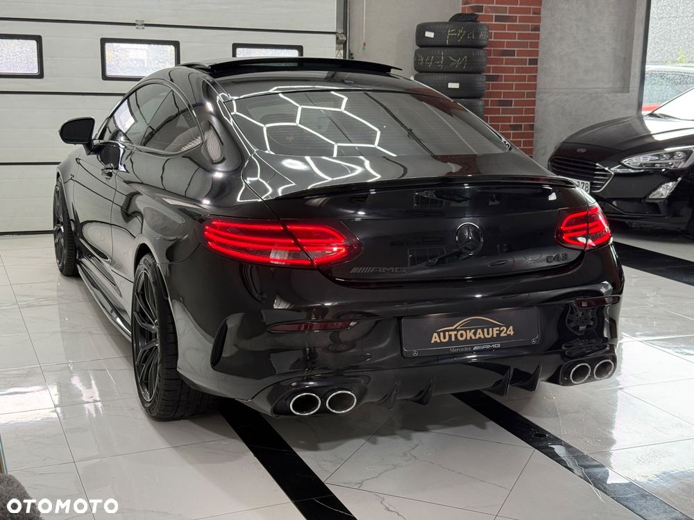 Mercedes-Benz Klasa C AMG 43 4Matic 9G-TRONIC - 4