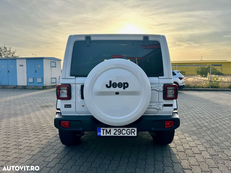 Jeep Wrangler - 6