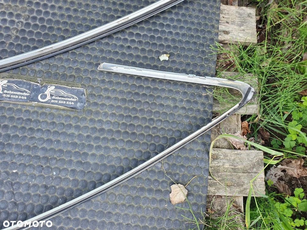 Listwa Listwy Zgarniajace Ramki Szyb Chrom Oklejone Czarne AUDI A4 B8 Sedan - 37
