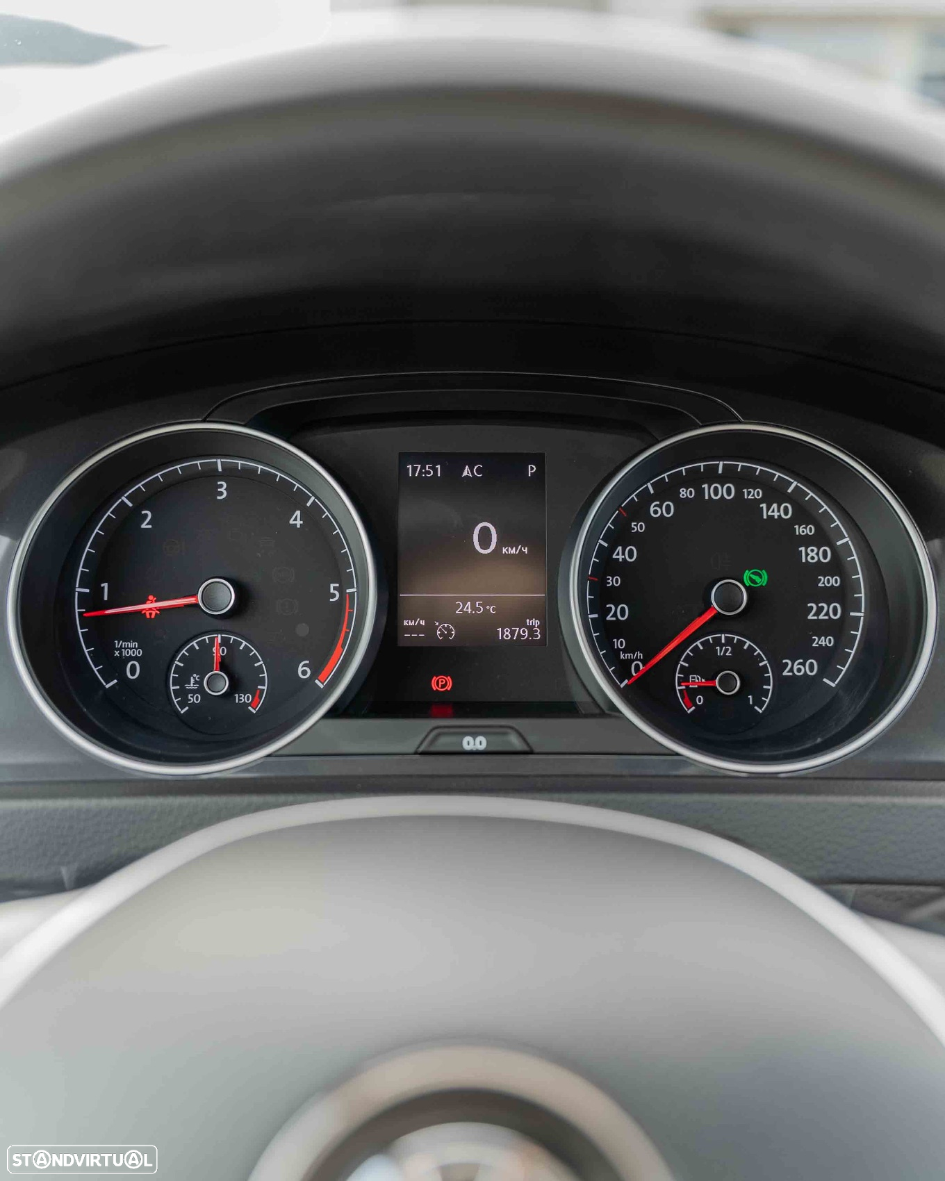 VW Golf Variant 1.6 TDi Highline DSG - 25