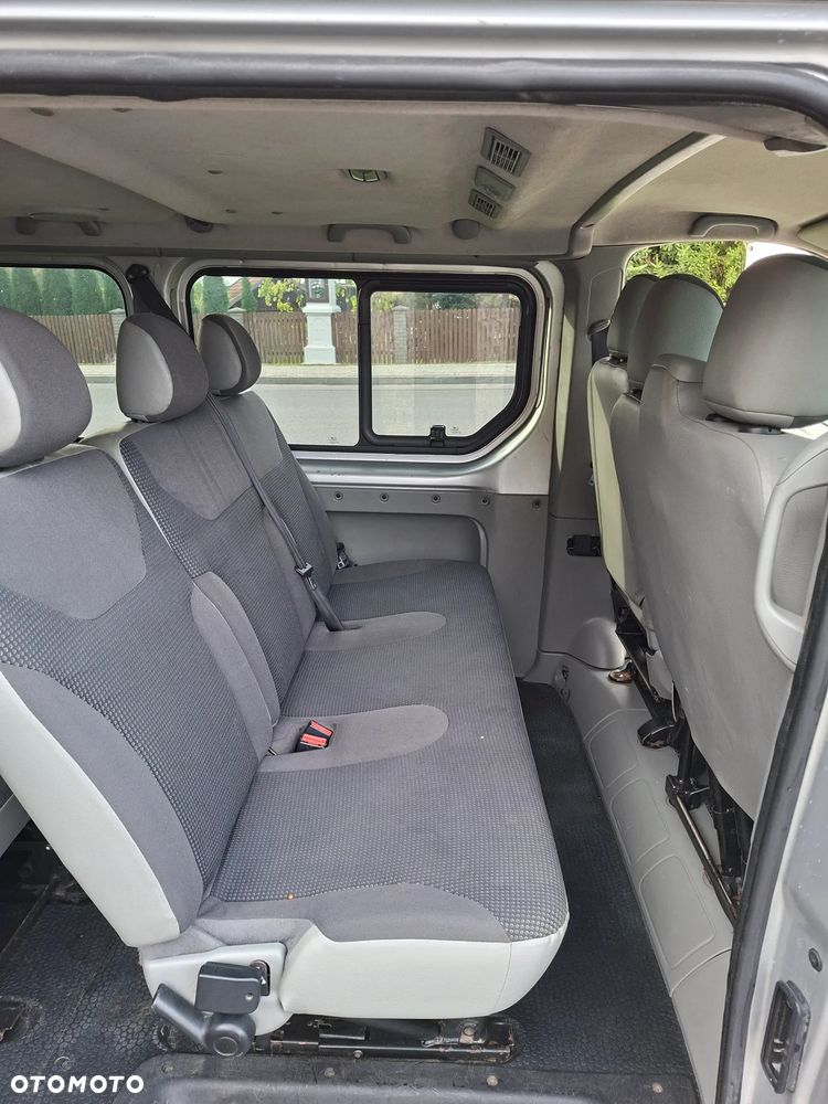 Opel Vivaro - 6