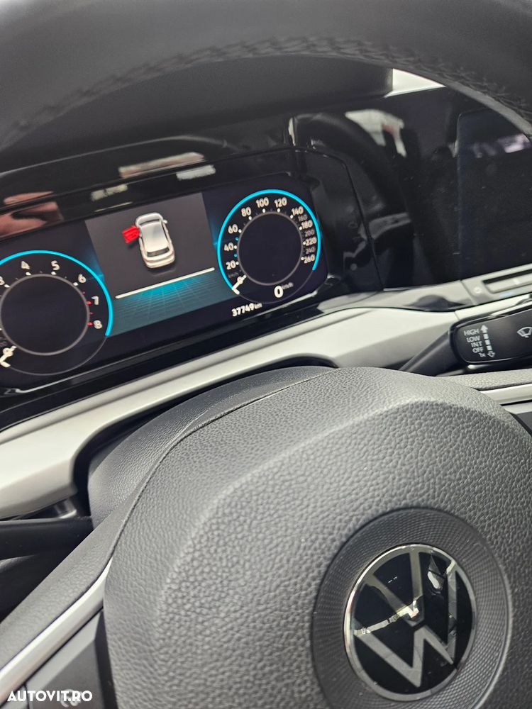 Volkswagen Golf 1.0 TSI OPF Active - 9