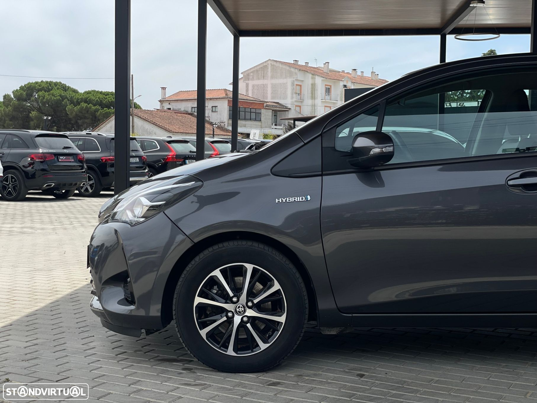 Toyota Yaris 1.5 HSD Comfort - 4