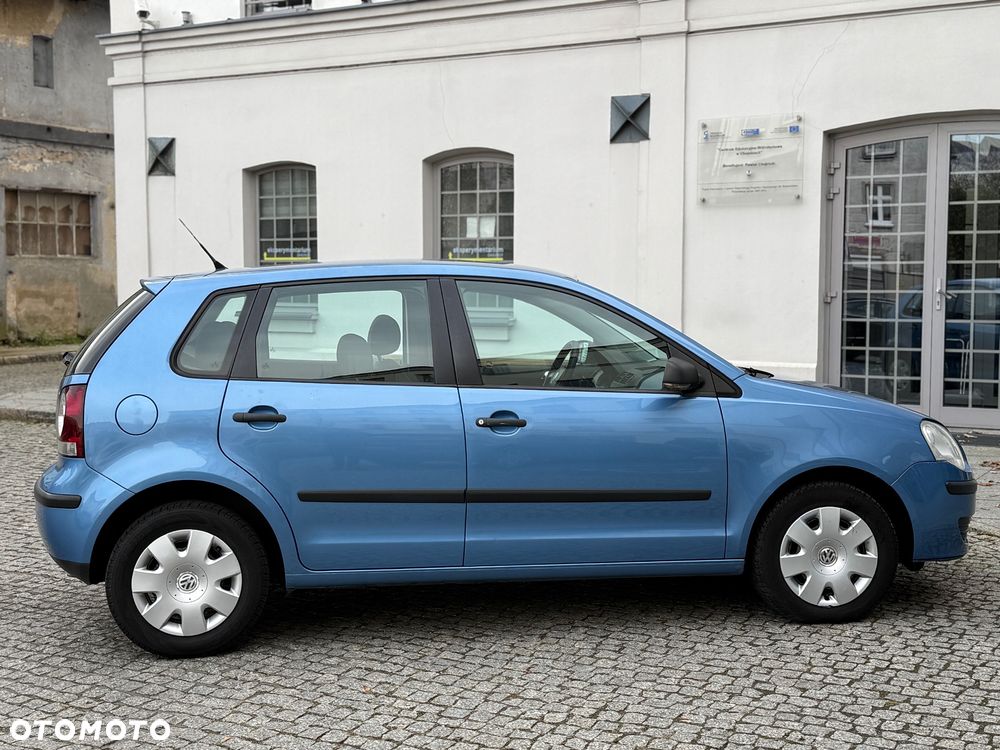 Volkswagen Polo 1.4 16V Comfortline - 9