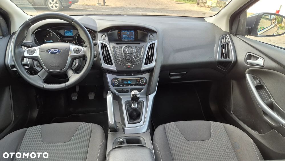 Ford Focus - 11