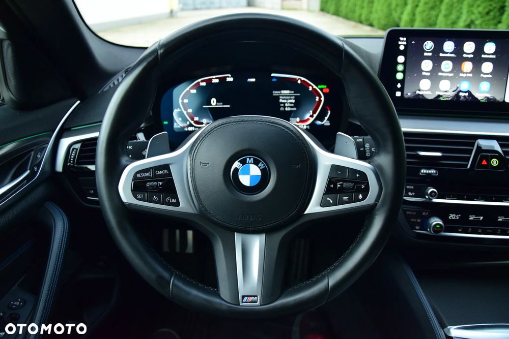 BMW Seria 5 520d xDrive M Sport sport - 26