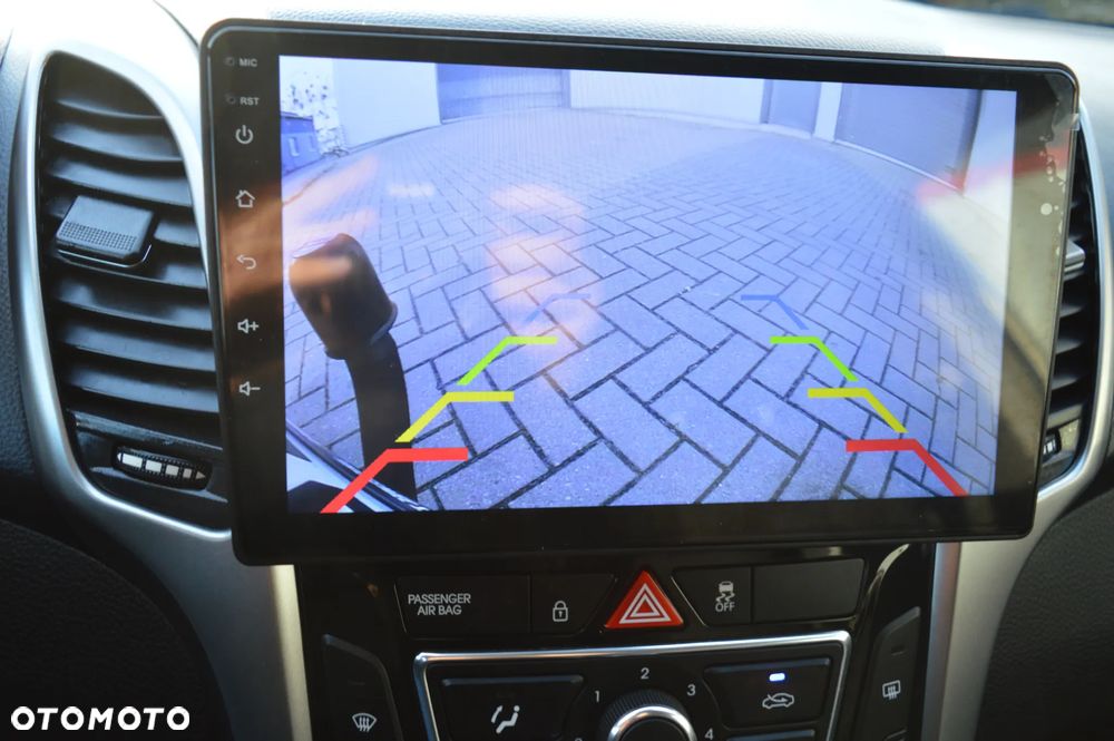 Hyundai i30 i30cw 1.4 Fifa World Cup Edition - 21