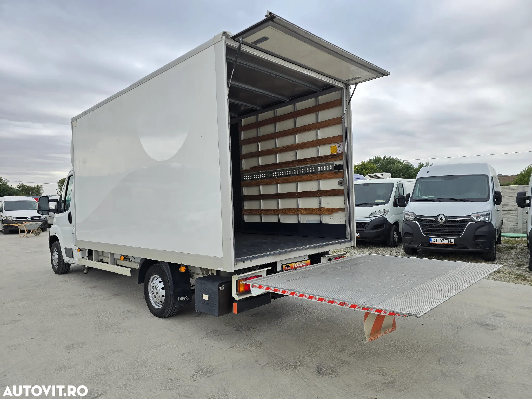 Peugeot Boxer KOFFER L=4.00m cu LIFT - 17