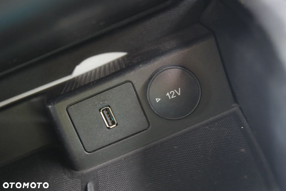 Ford Focus 1.0 EcoBoost Trend Edition Business - 22