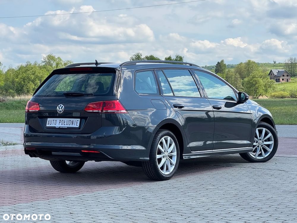Volkswagen Golf - 3