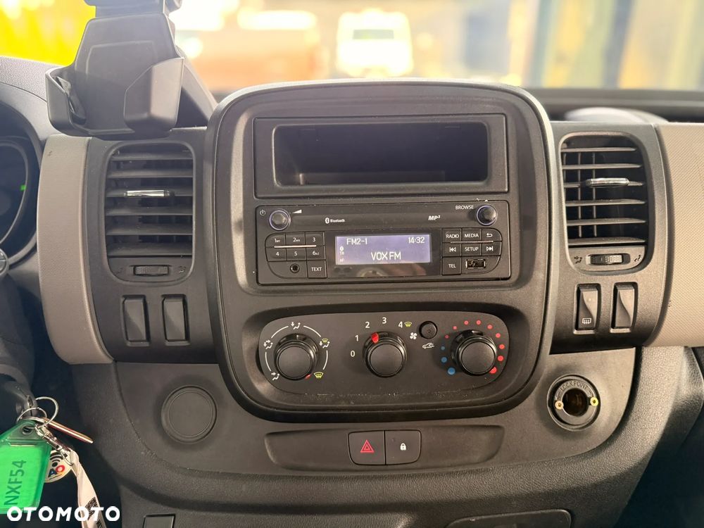 Renault Trafic - 17