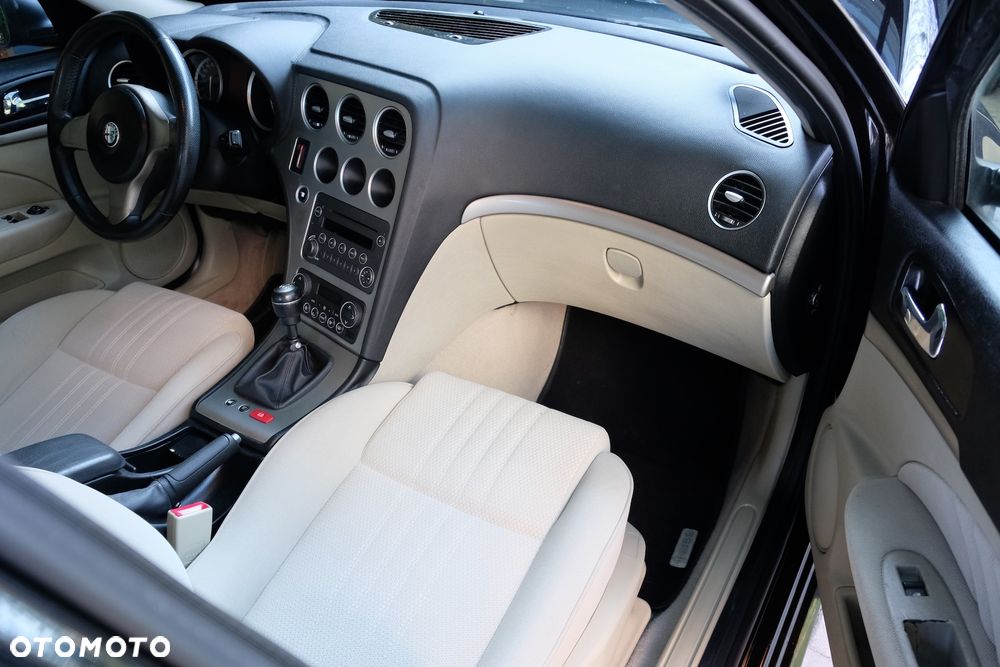 Alfa Romeo 159 - 11
