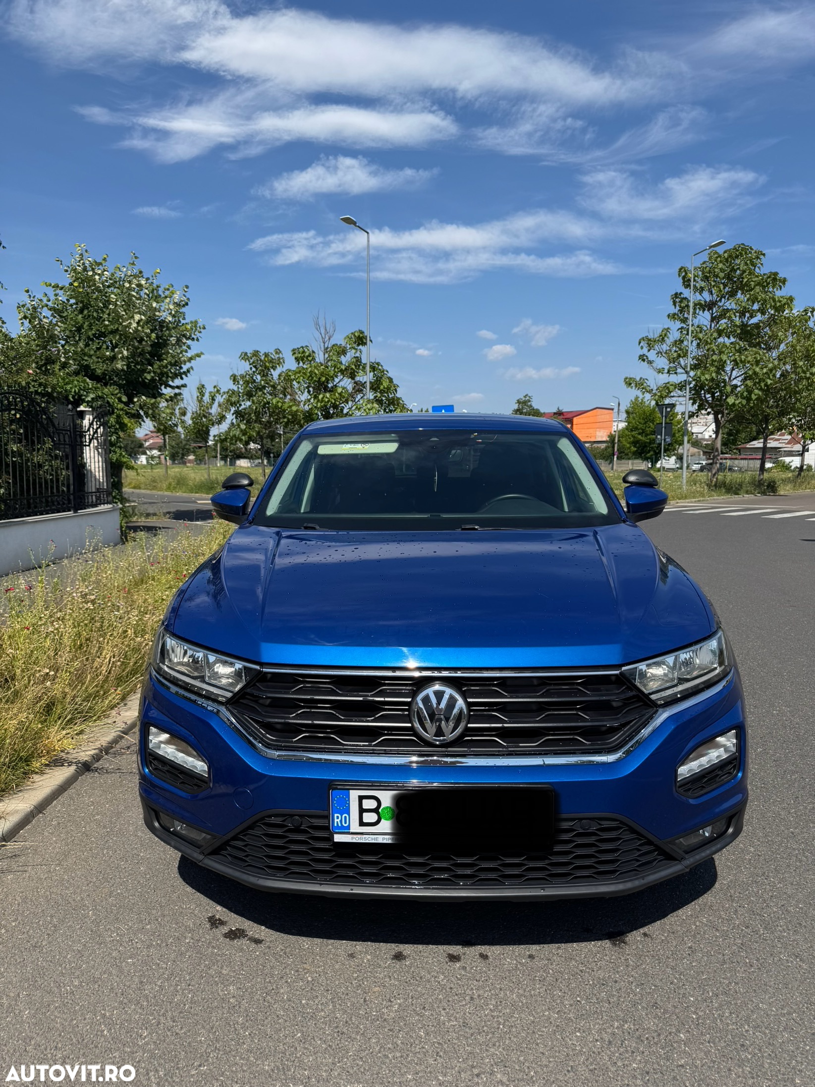 Volkswagen T-ROC - 2